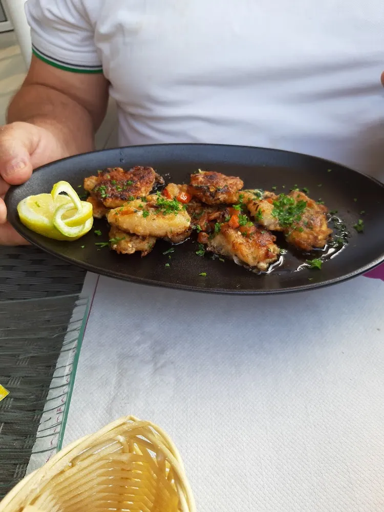 Cuisses de Grenouilles Provençal